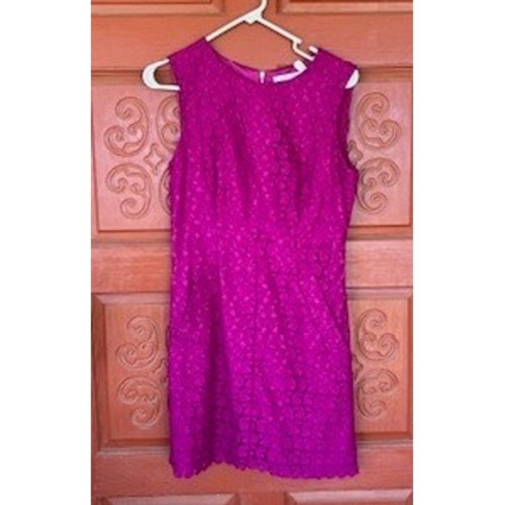 Diane von Furstenberg Shirt Dress Magenta Corded Lace Sleeveless Party Size 6